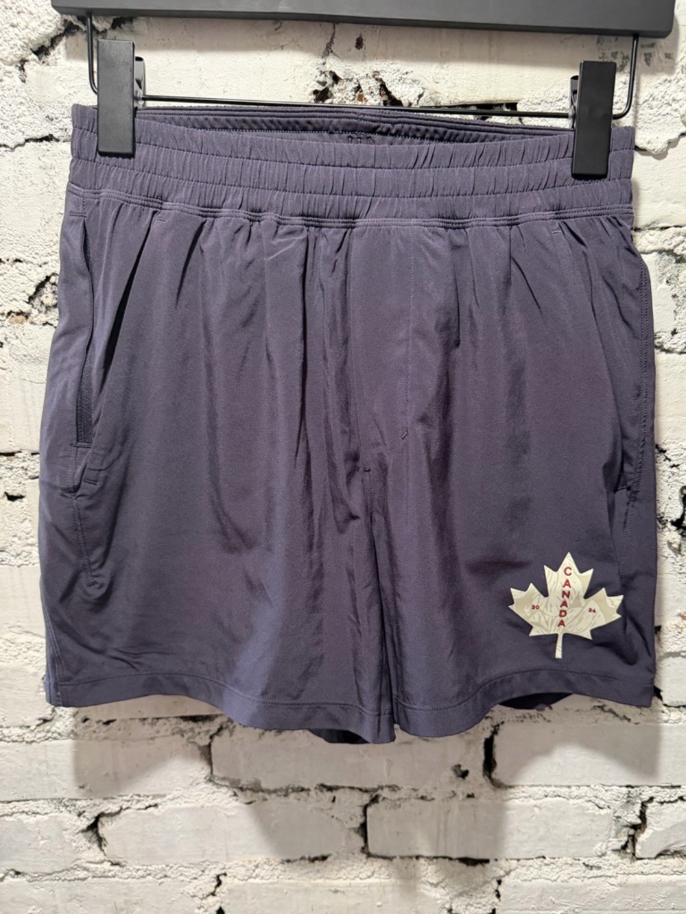 Special edition Team Canada Pace Breaker 5” LINED short